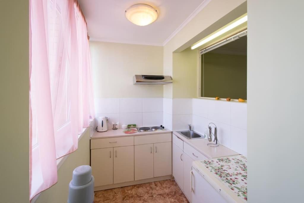 كييف Hotel Service Predslava On Antonovicha Street المظهر الخارجي الصورة